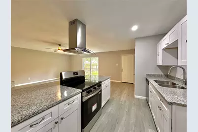 4854 Prairie Ridge Road, Houston, TX 77053 - Photo 9