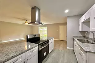 4854 Prairie Ridge Rd, Houston, TX 77053 - Photo 9