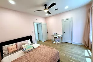 9822 Oak Point Dr, Houston, TX 77055 - Photo 31