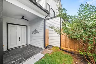 2416 Sumpter St, Houston, TX 77026 - Photo 7