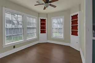 510 E Pearce St, Baytown, TX 77520 - Photo 5