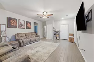 24819 Colony Meadow Trl, Houston, TX 77336 - Photo 5