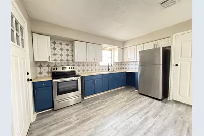 4218 Ester Street, Stafford, TX 77477 - Photo 7