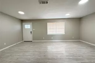 4218 Ester St, Stafford, TX 77477 - Photo 3