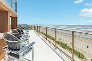 13210 Bermuda Beach Dr, Galveston, TX 77554 - Photo 11
