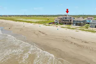 13210 Bermuda Beach Dr, Galveston, TX 77554 - Photo 5
