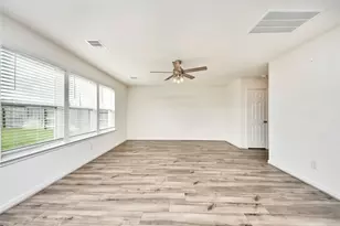 2916 Shimmer Edge Dr, Katy, TX 77493 - Photo 17