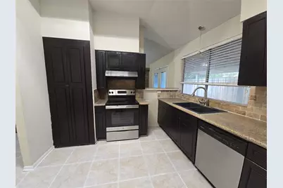 10511 Stormy Sky Drive, Houston, TX 77064 - Photo 19