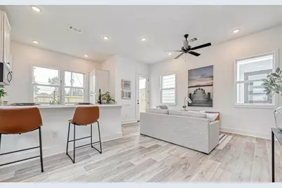 8405 Schneider Street #B, Houston, TX 77093 - Photo 9