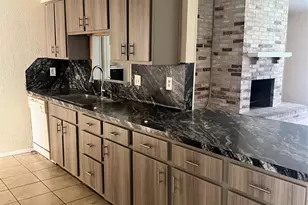 10446 Towneview Dr, Sugar Land, TX 77498 - Photo 3