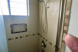 10446 Towneview Dr, Sugar Land, TX 77498 - Photo 17