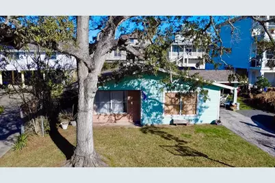 529 E Shore Drive, Clear Lake Shores, TX 77565 - Photo 1
