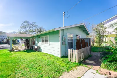 529 E Shore Drive, Clear Lake Shores, TX 77565 - Photo 5