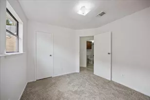 5813 Guadalupe Dr, Dickinson, TX 77539 - Photo 11