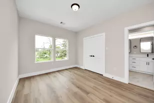 7542 Charlie St, Houston, TX 77088 - Photo 19