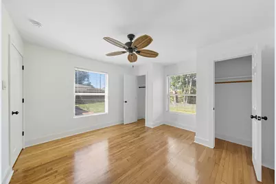 61 Trenwood Lane, Houston, TX 77022 - Photo 15