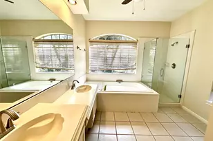 3302 Richland Dr, Sugar Land, TX 77478 - Photo 13