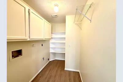 3302 Richland Drive, Sugar Land, TX 77478 - Photo 9