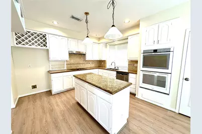 3302 Richland Drive, Sugar Land, TX 77478 - Photo 7