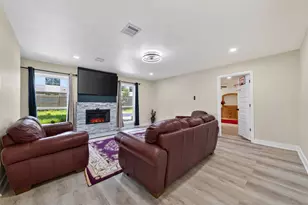 18234 Atkinson Ln, Conroe, TX 77384 - Photo 15
