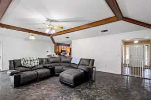 419 Trailwood Cir, Lufkin, TX 75904 - Photo 9