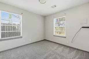 5413 Vae Dr, Baytown, TX 77521 - Photo 5