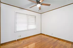 271 Muriel St, La Marque, TX 77568 - Photo 11