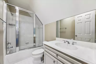 2627 Sutton Court, Houston, TX 77027 - Photo 27