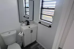 16510 Jamaica Inn Rd, Jamaica Beach, TX 77554 - Photo 7