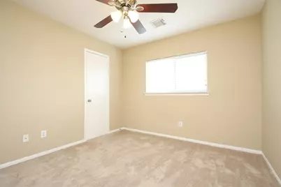 10243 Mills Run Drive, Houston, TX 77070 - Photo 15