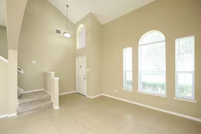10243 Mills Run Drive, Houston, TX 77070 - Photo 5