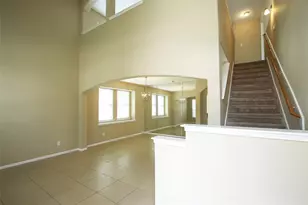 10243 Mills Run Dr, Houston, TX 77070 - Photo 3