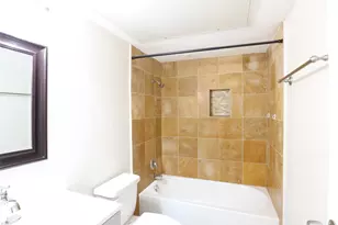 6601 Sands Point Dr, Houston, TX 77074 - Photo 13