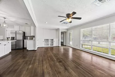 4509 Libbey Lane, Houston, TX 77092 - Photo 3