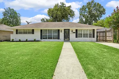 4509 Libbey Lane, Houston, TX 77092 - Photo 1