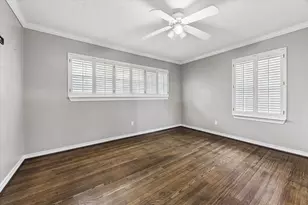 4509 Libbey Ln, Houston, TX 77092 - Photo 7