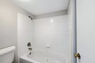 6923 Jeb Stuart Dr, Richmond, TX 77469 - Photo 13