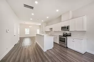 5604 Eastland St, Houston, TX 77028 - Photo 7