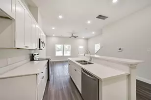 5604 Eastland St, Houston, TX 77028 - Photo 11