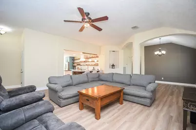 10823 Windswept, Montgomery, TX 77356 - Photo 7