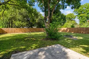 4501 E 38th St, Dickinson, TX 77539 - Photo 25