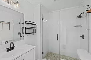 4501 E 38th St, Dickinson, TX 77539 - Photo 21