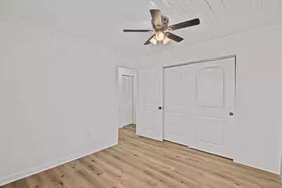 4501 E 38th Street, Dickinson, TX 77539 - Photo 23