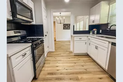 4501 E 38th Street, Dickinson, TX 77539 - Photo 5
