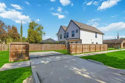 5403 Amy Street, Houston, TX 77028 - Photo 23