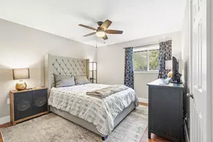 826 N Rivershire Dr, Conroe, TX 77304 - Photo 23