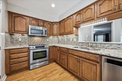 3202 Sand Reef Lane, League City, TX 77573 - Photo 9