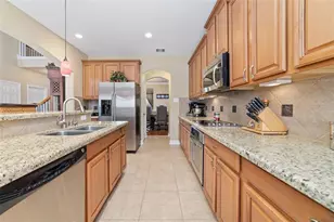 6215 Silver Thistle Ln, Fulshear, TX 77441 - Photo 11