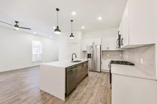 1868 Dry Cherry Ln, Dayton, TX 77535 - Photo 9