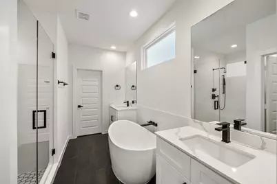 306 W Donovan Street, Houston, TX 77091 - Photo 29
